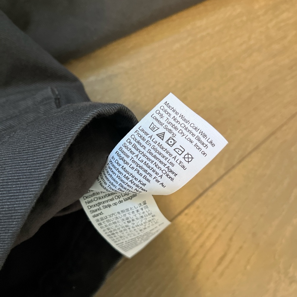 Madewell Cropped Utility Jacket - image 3